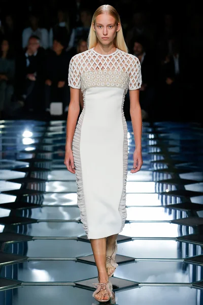 Look 31
